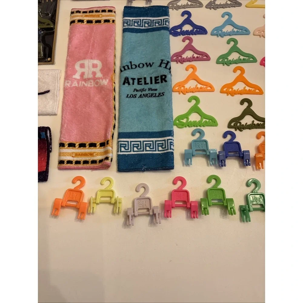 Rainbow High Accessory Lot Towels, Hangers, Makeup,‎ Computer, Phone, Ect New